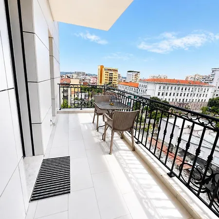 Apartment Terrace Square View