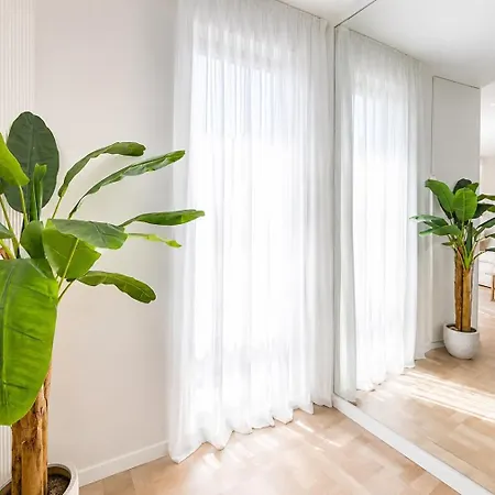 Terrace Square View Apartment Tirana
