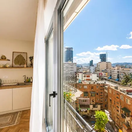 Terrace Square View Appartement Tirana
